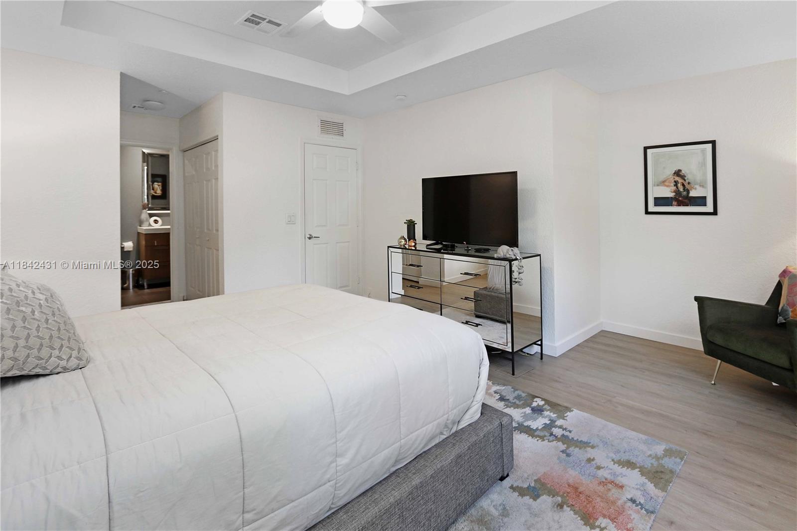 4333 Vineyard Cir, Weston, Florida image 14