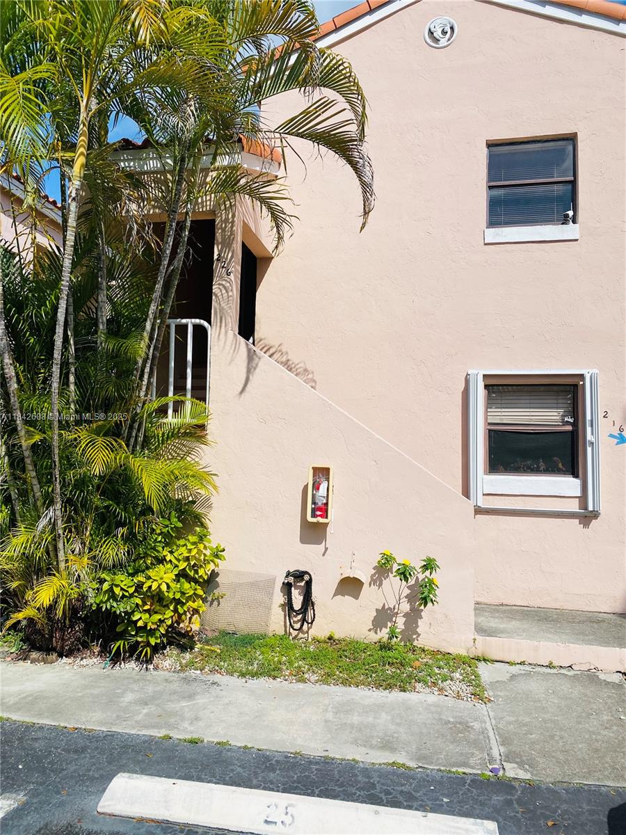 Property photo # 0