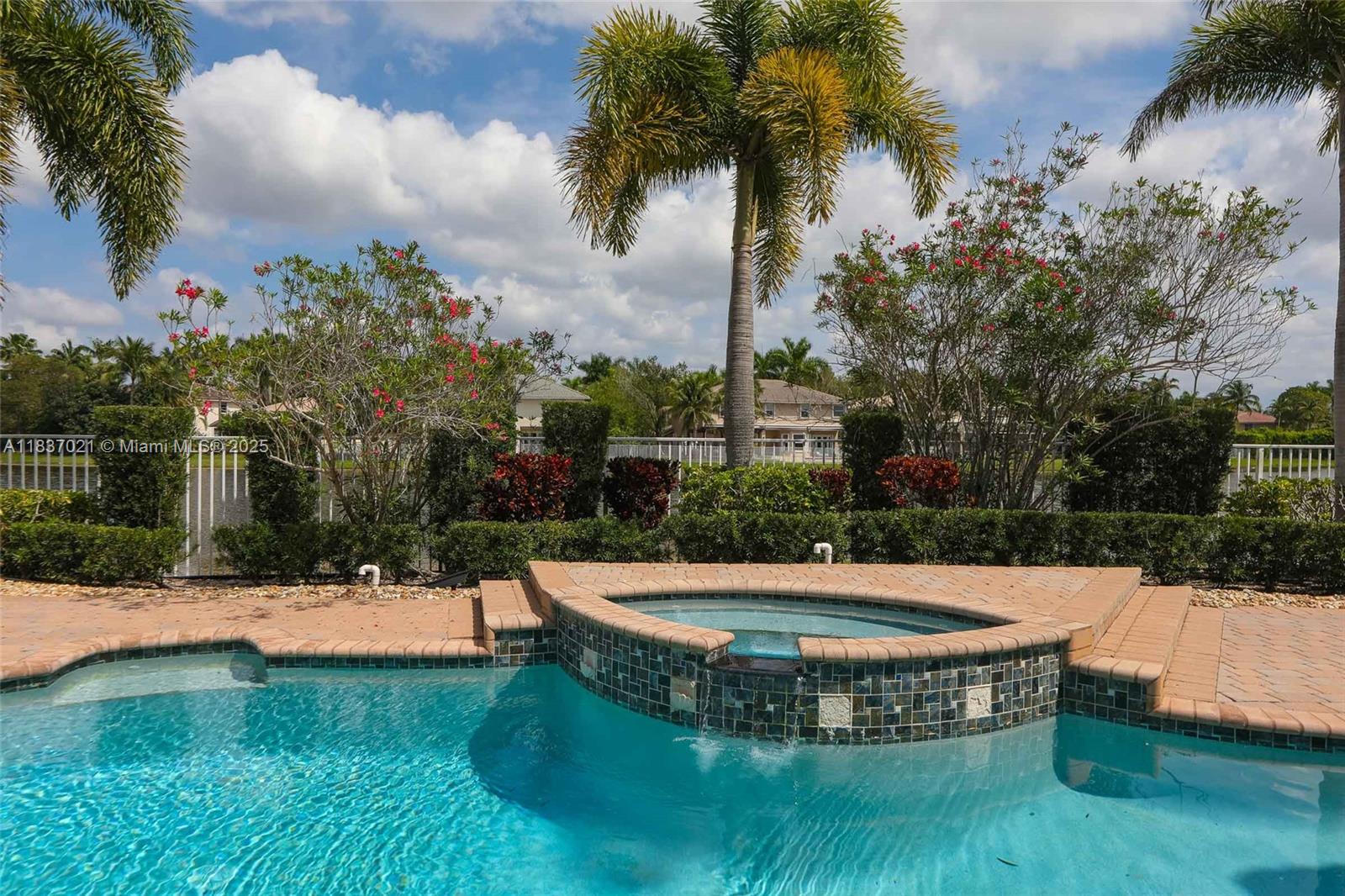 934 Gulfstream Ct, Weston, Florida image 5