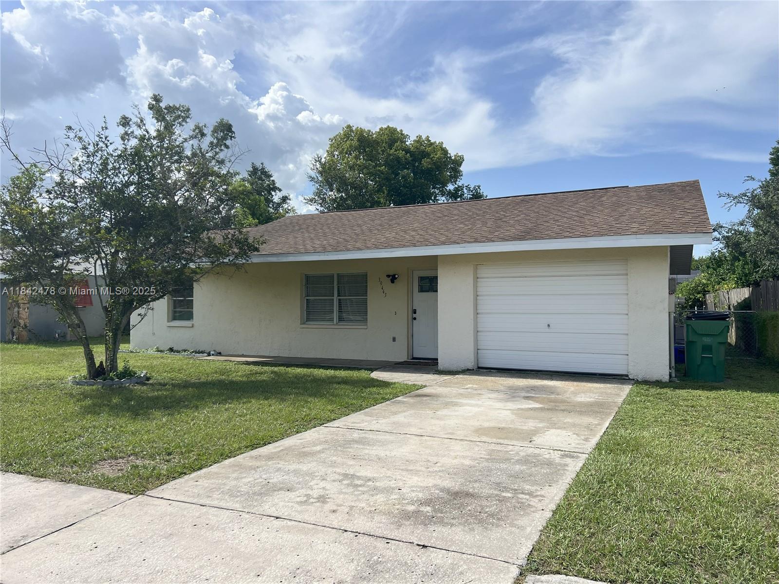 39443 8th Ave, Zephyrhills, Florida image 1
