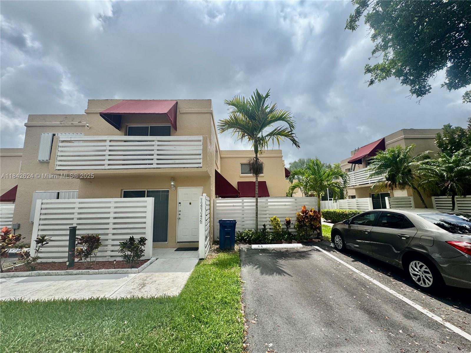 Property photo # 0