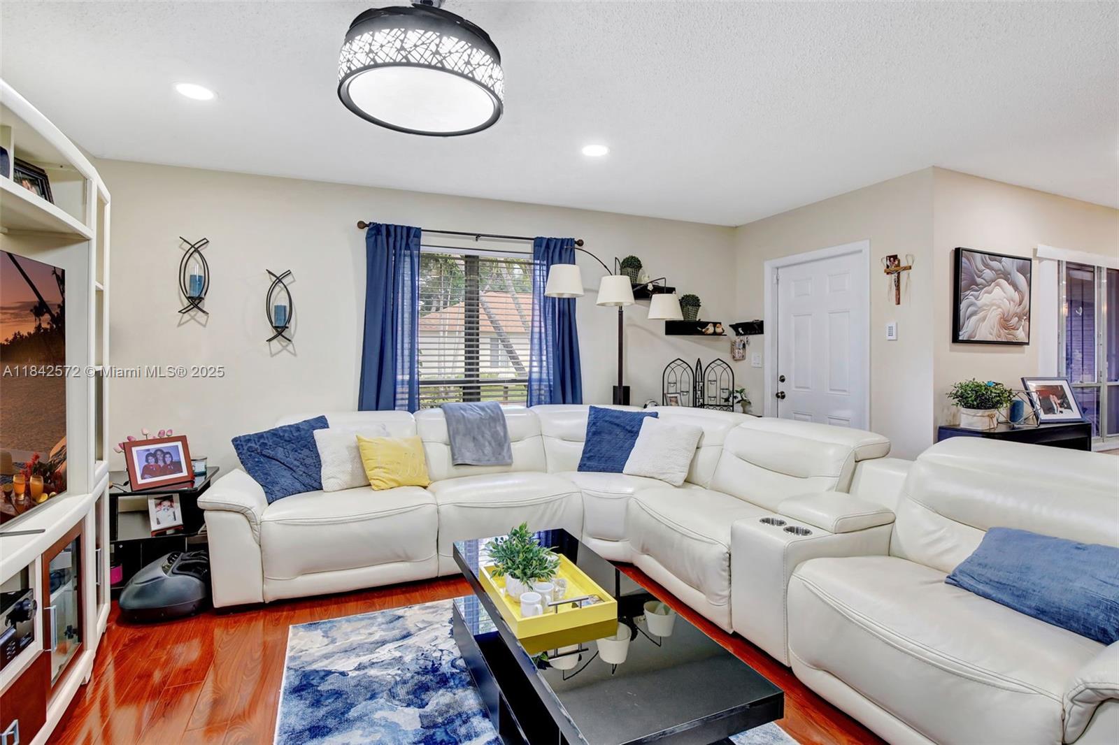 2078 SW 71st Way, Davie, Florida image 7