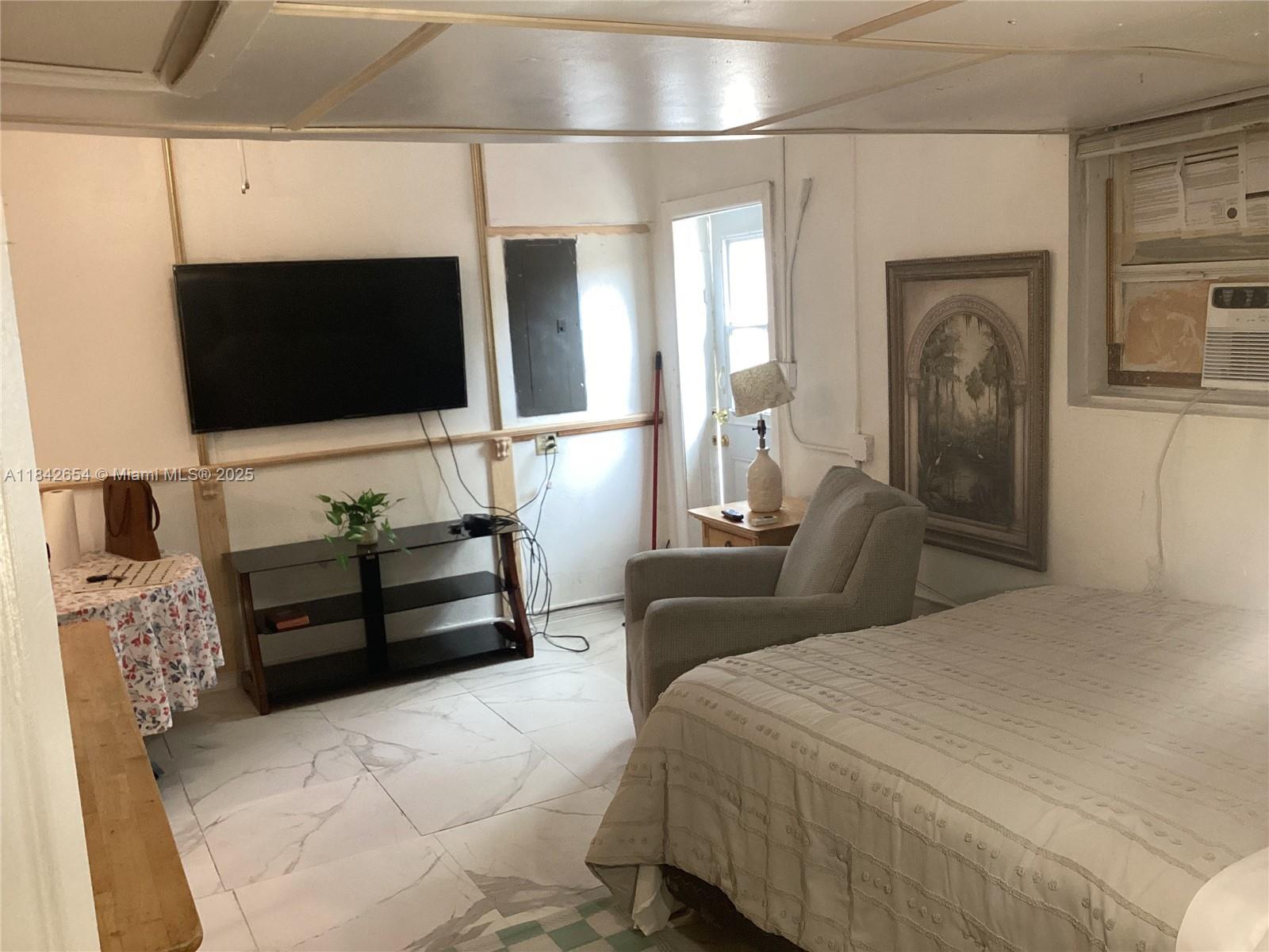 Property photo # 2