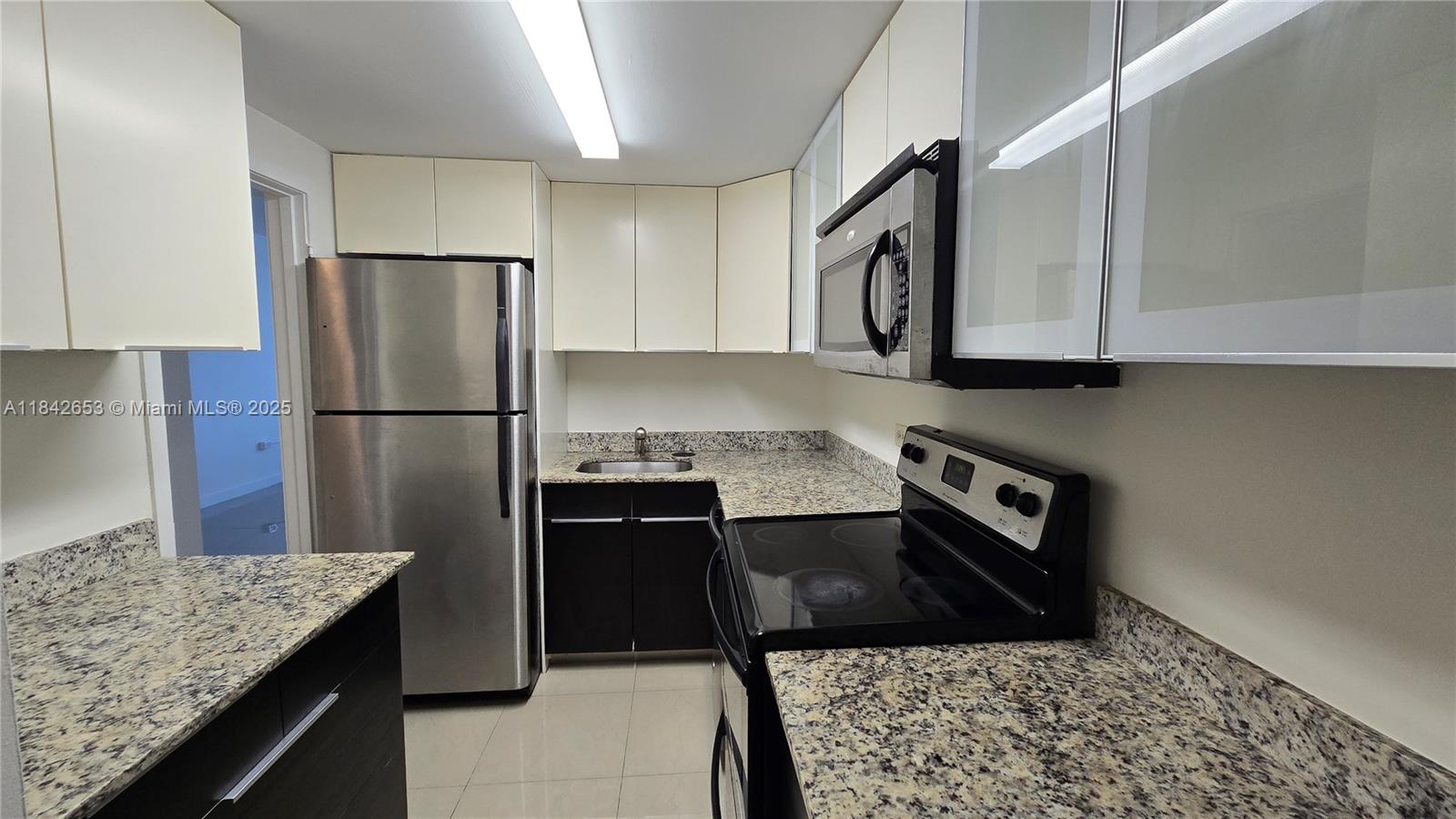 Property photo # 6