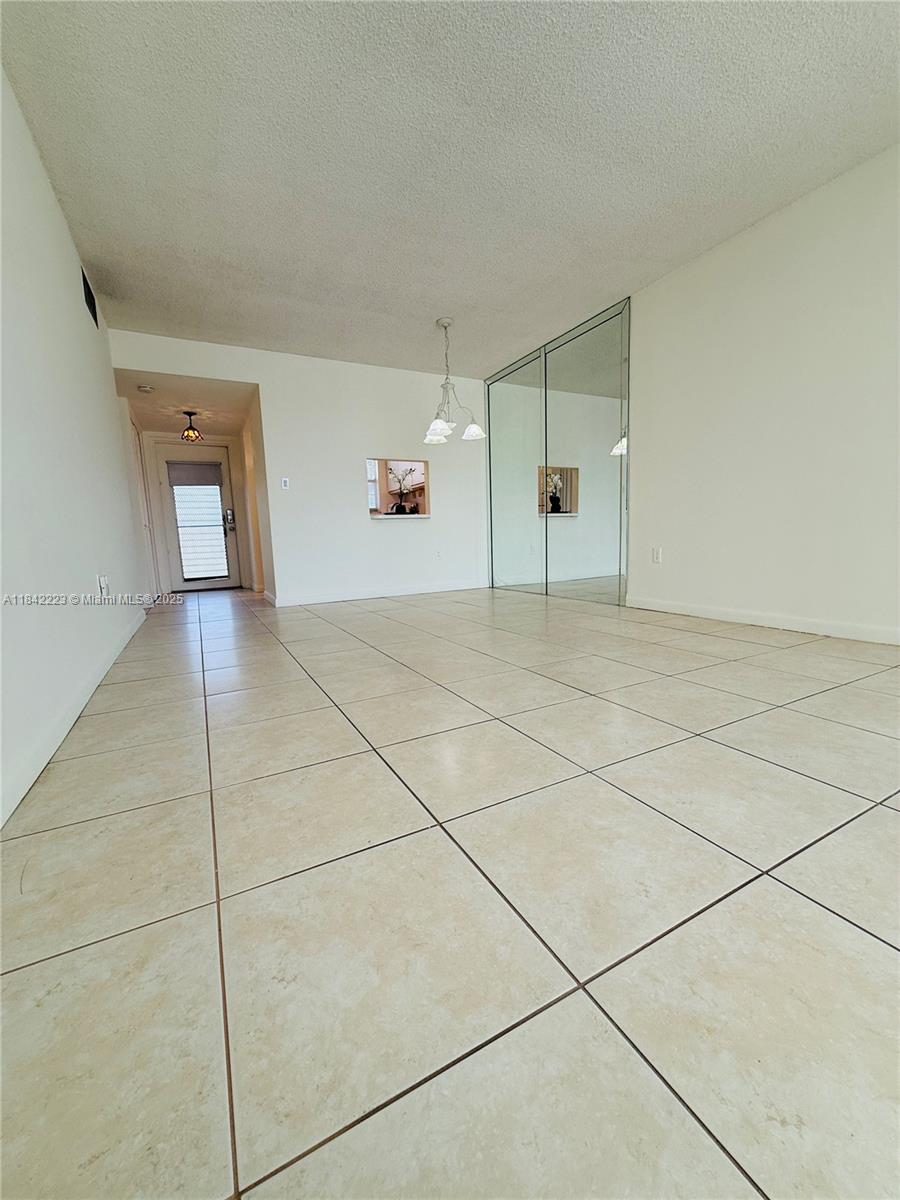 Residential, Sunrise, Florida image 10