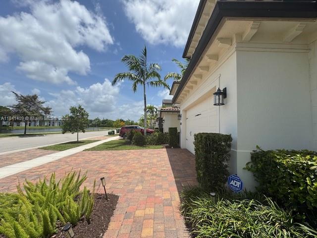 Property photo # 9