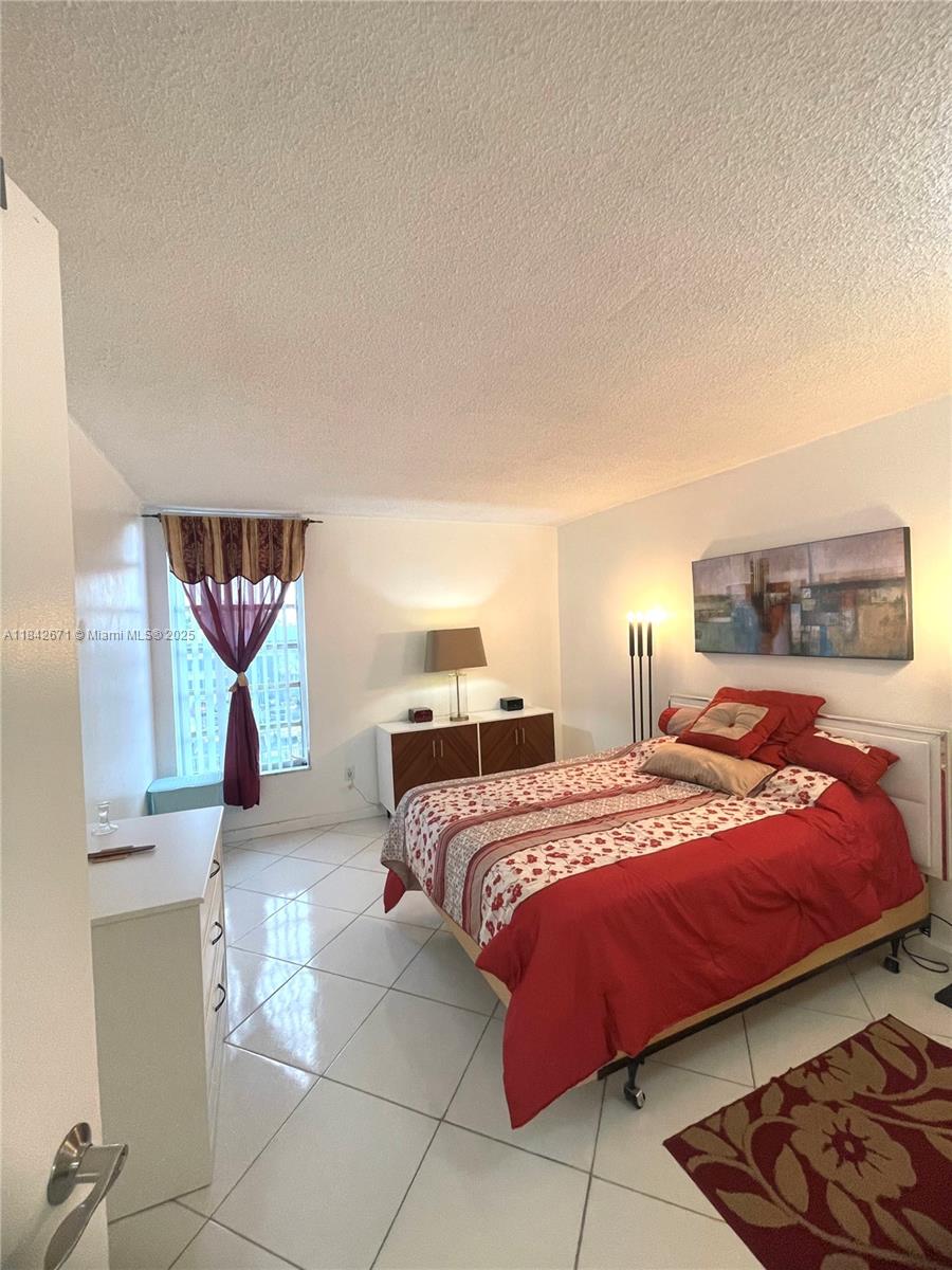 8821 W Flagler St #411, Miami, Florida image 11
