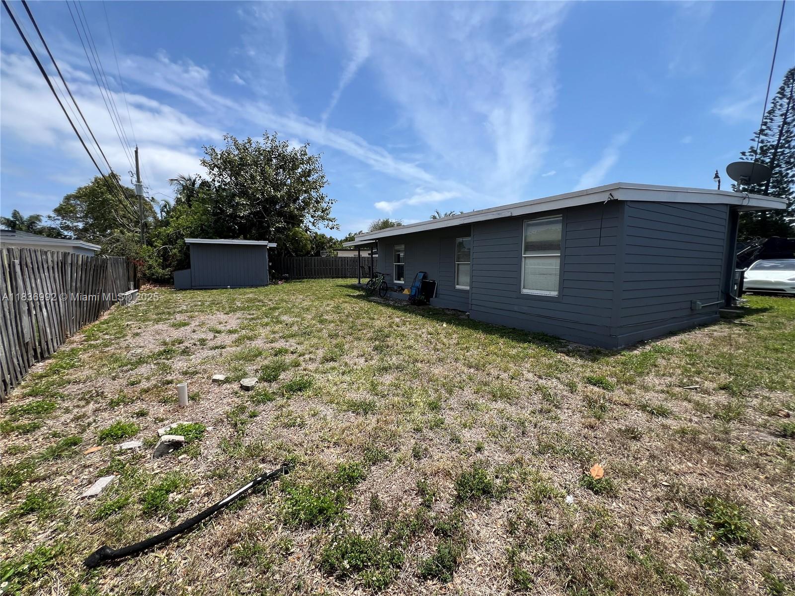 1885 NE 53rd St, Pompano Beach, Florida image 19