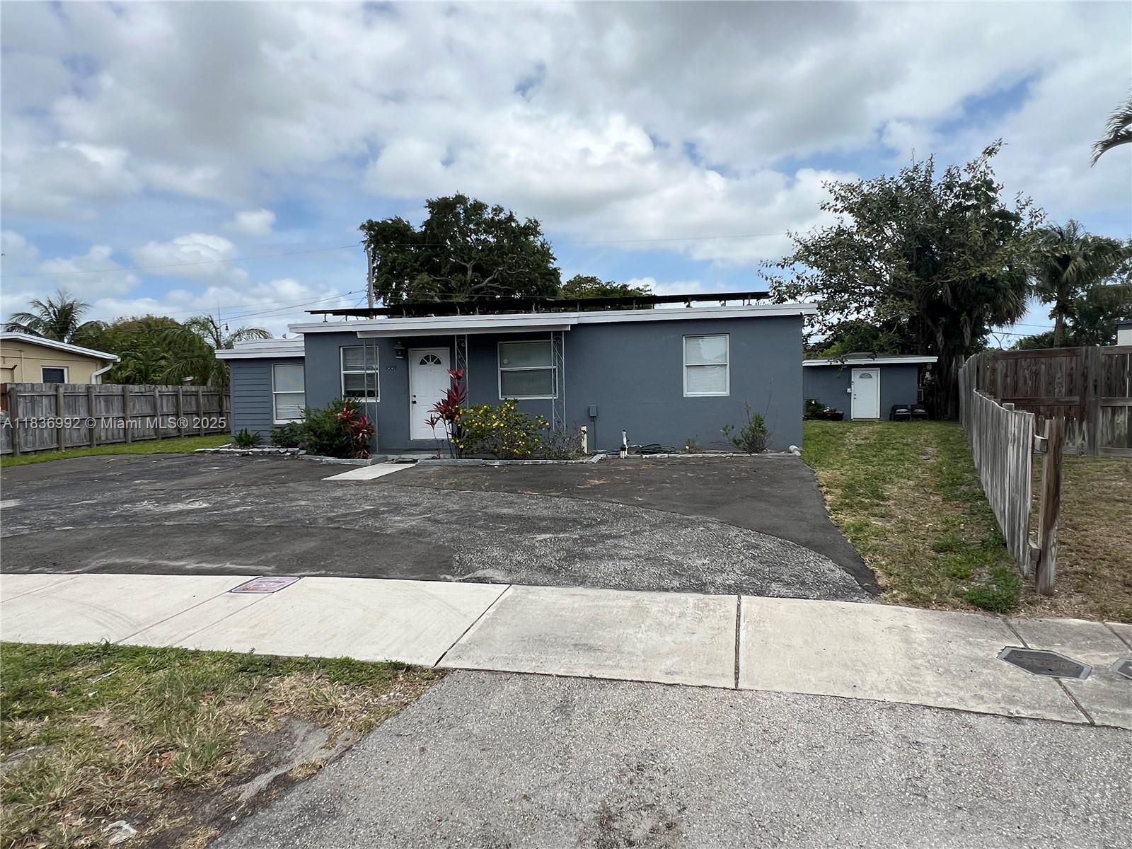 1885 NE 53rd St, Pompano Beach, Florida image 2