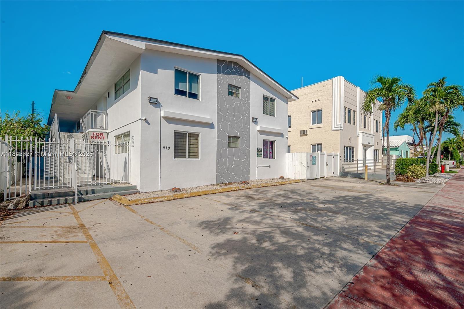 Property photo # 0