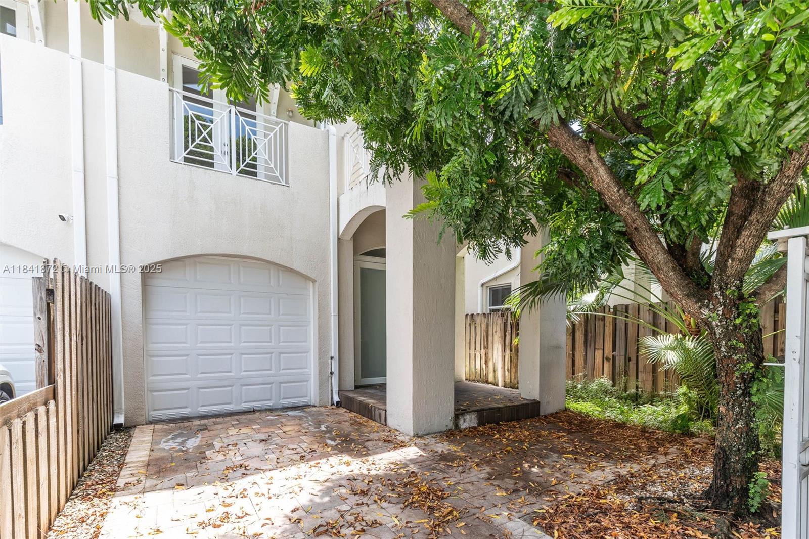 Property photo # 0