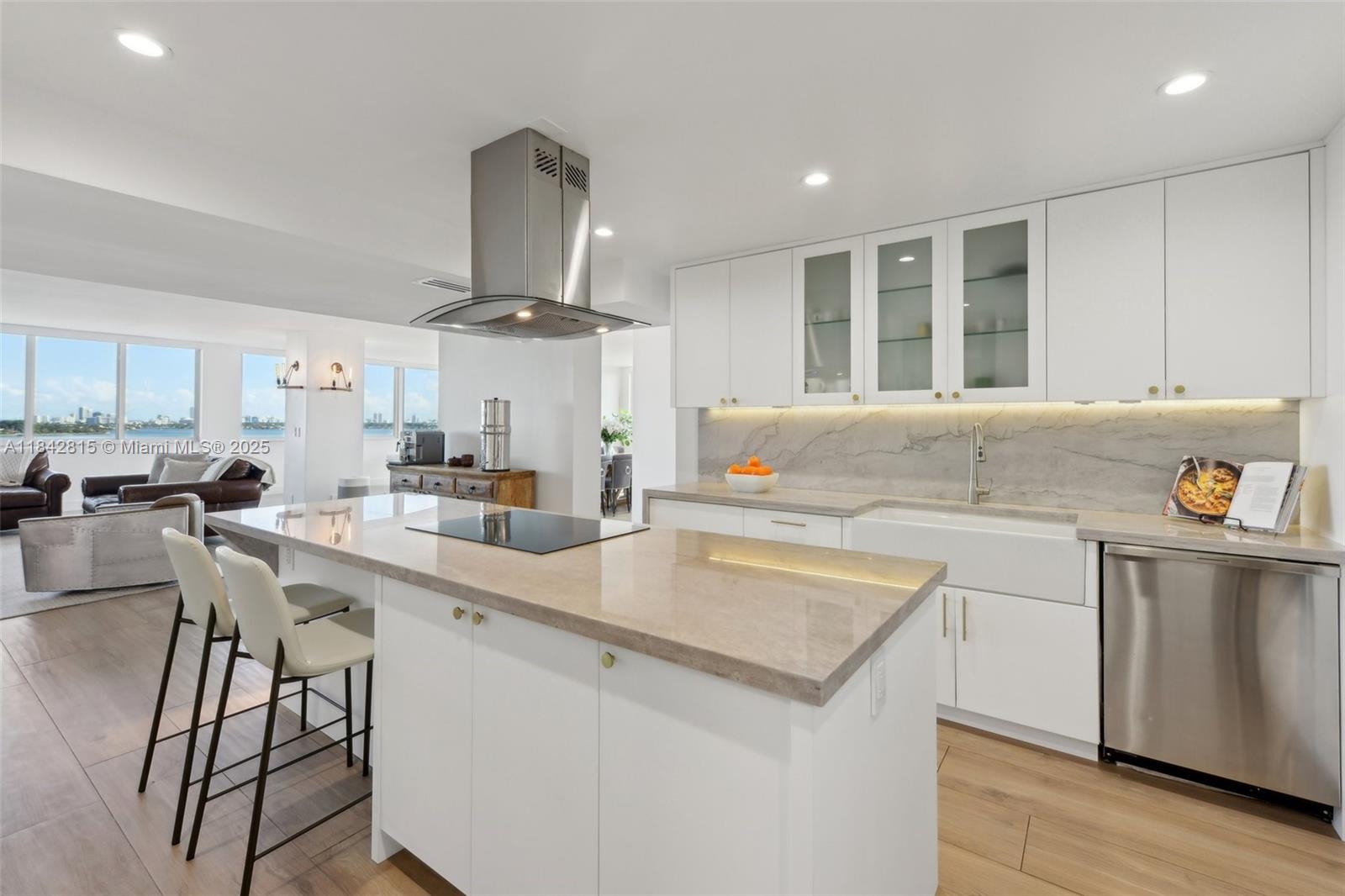 Property photo # 7