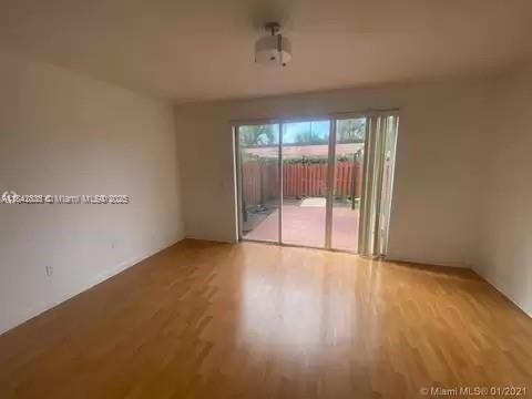 Property photo # 8