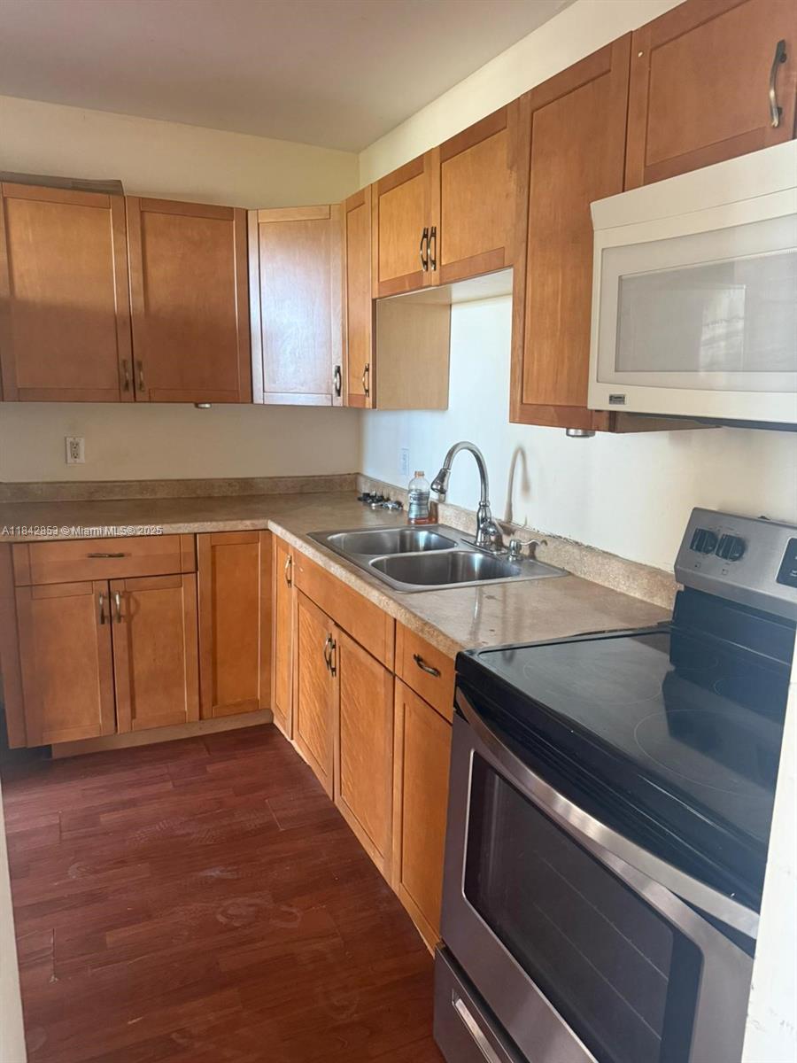 Property photo # 4