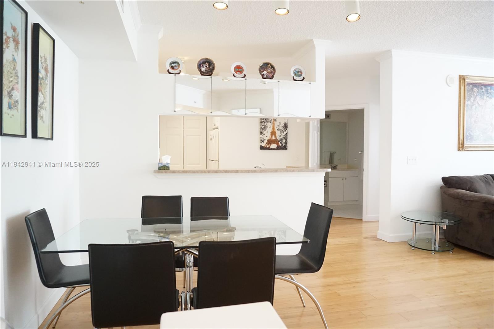 Property photo # 7