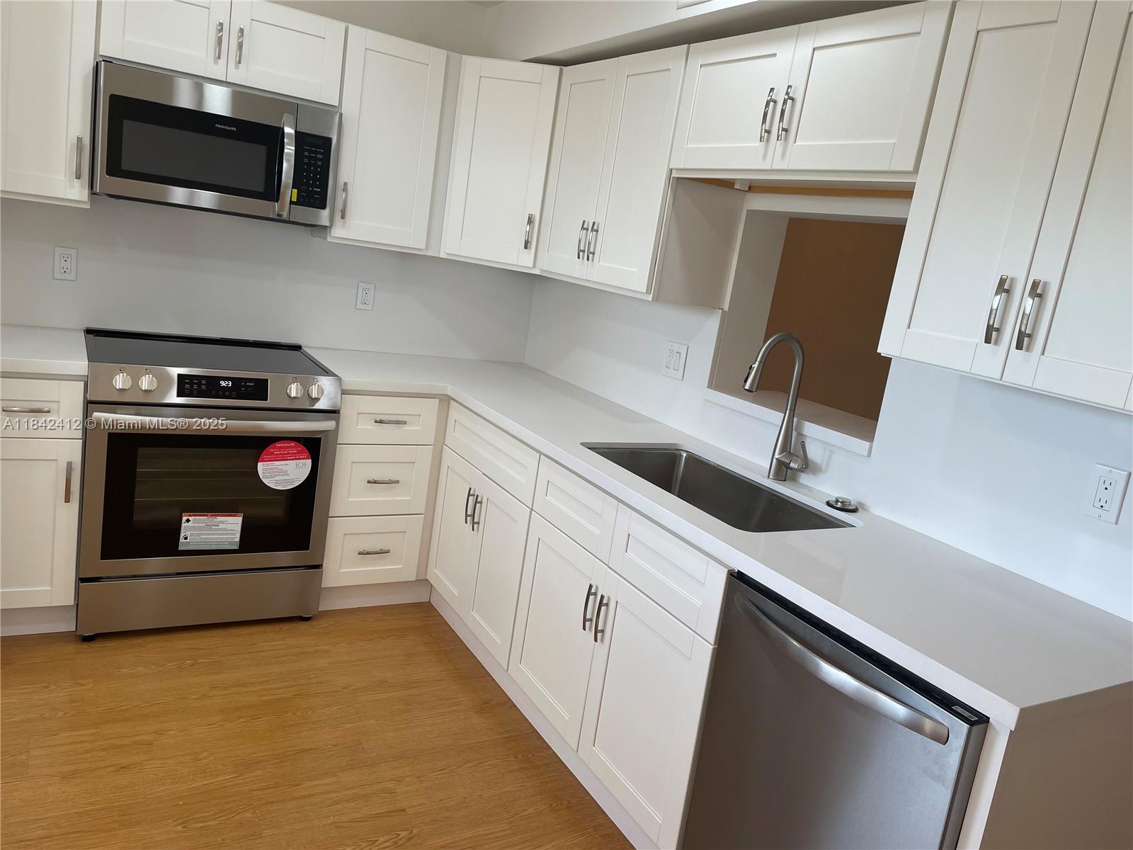 Property photo # 2
