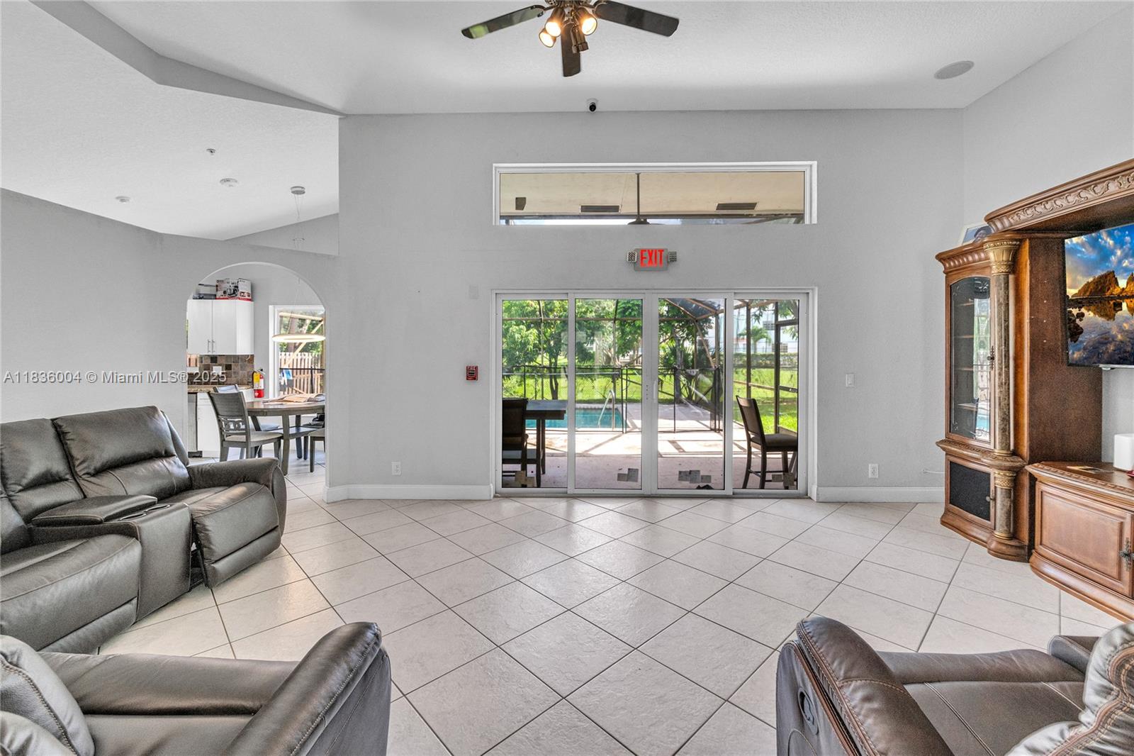 Property photo # 4