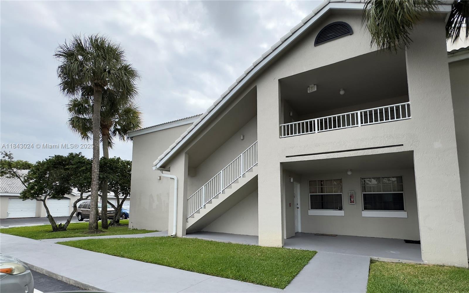 Property photo # 0