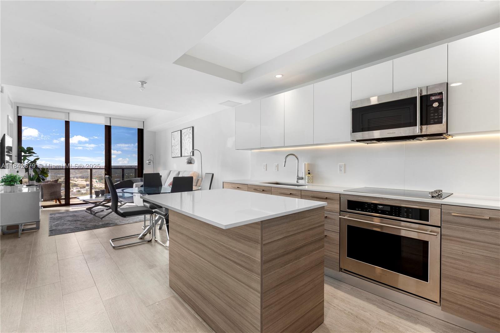 Property photo # 2