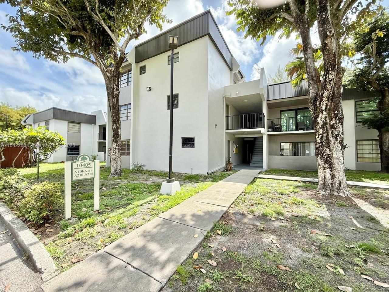 Property photo # 0