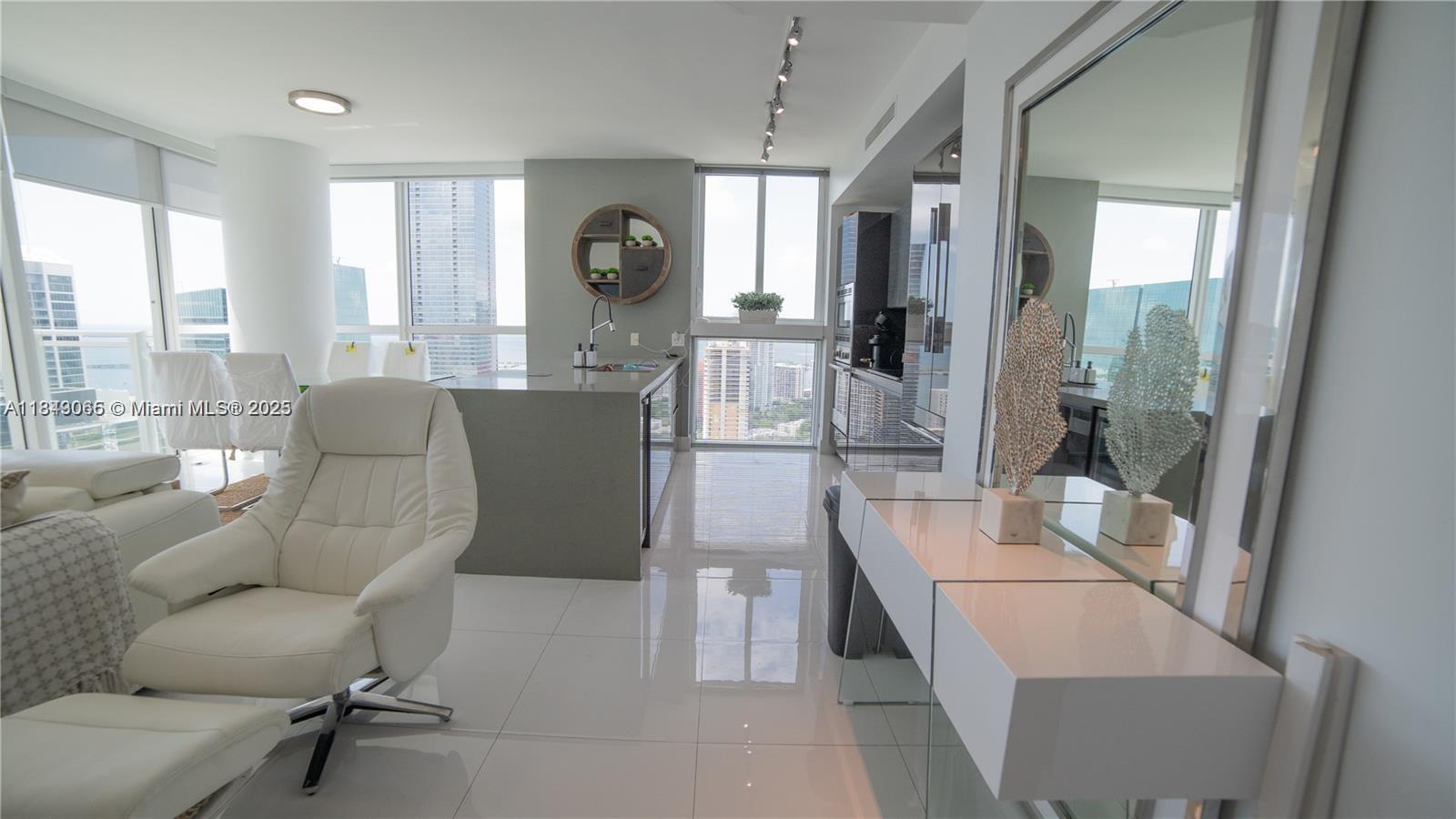 Property photo # 4