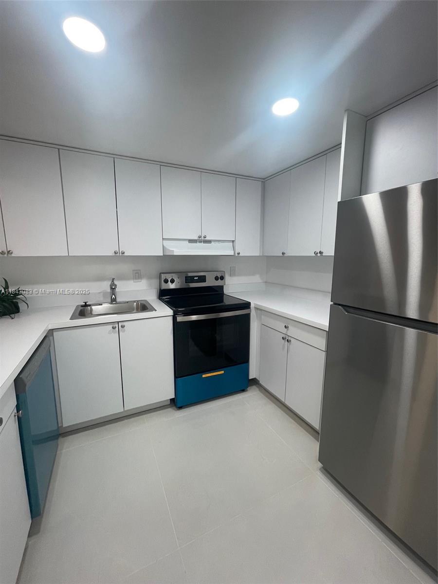 Property photo # 4