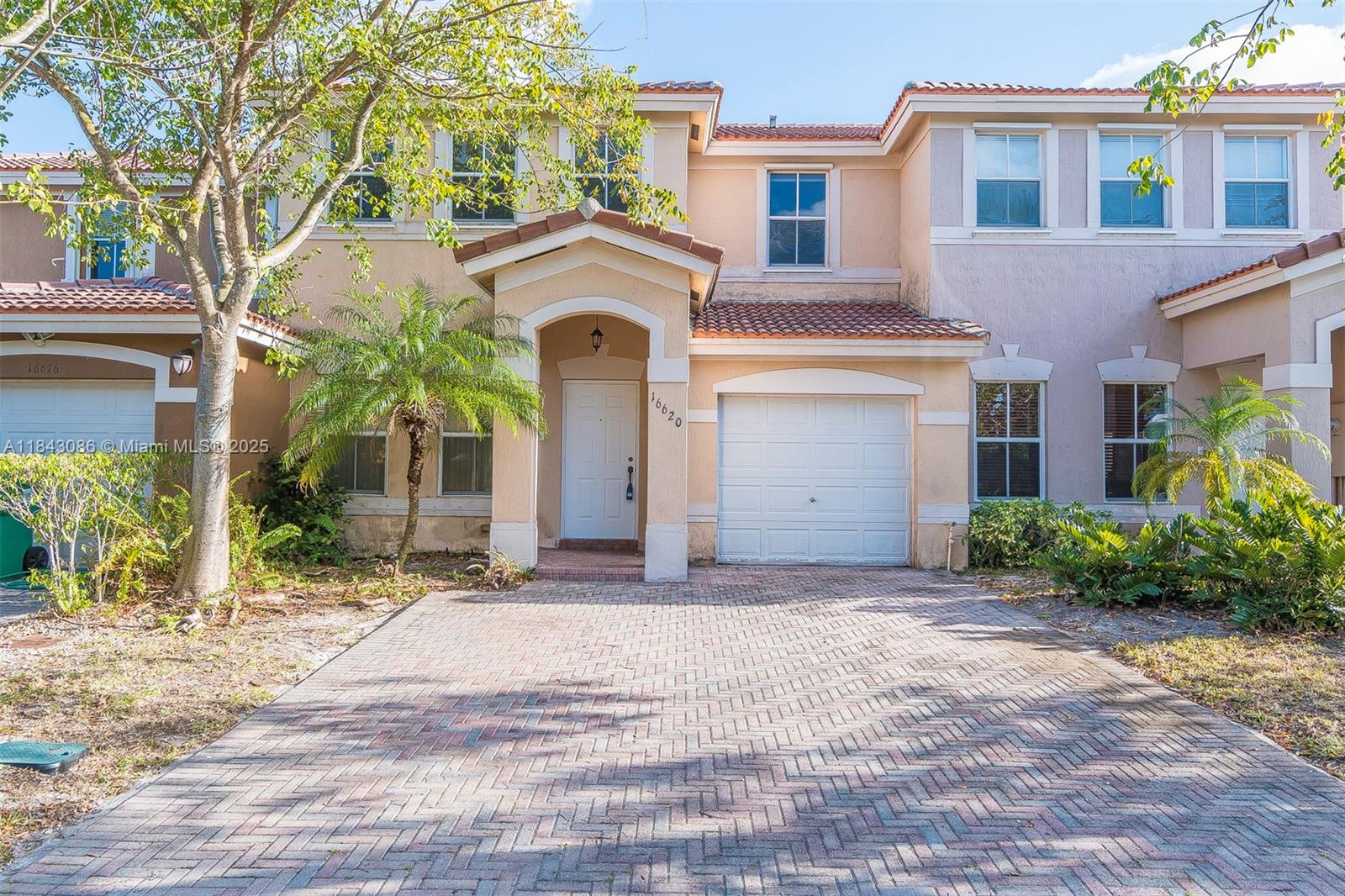 Property photo # 6