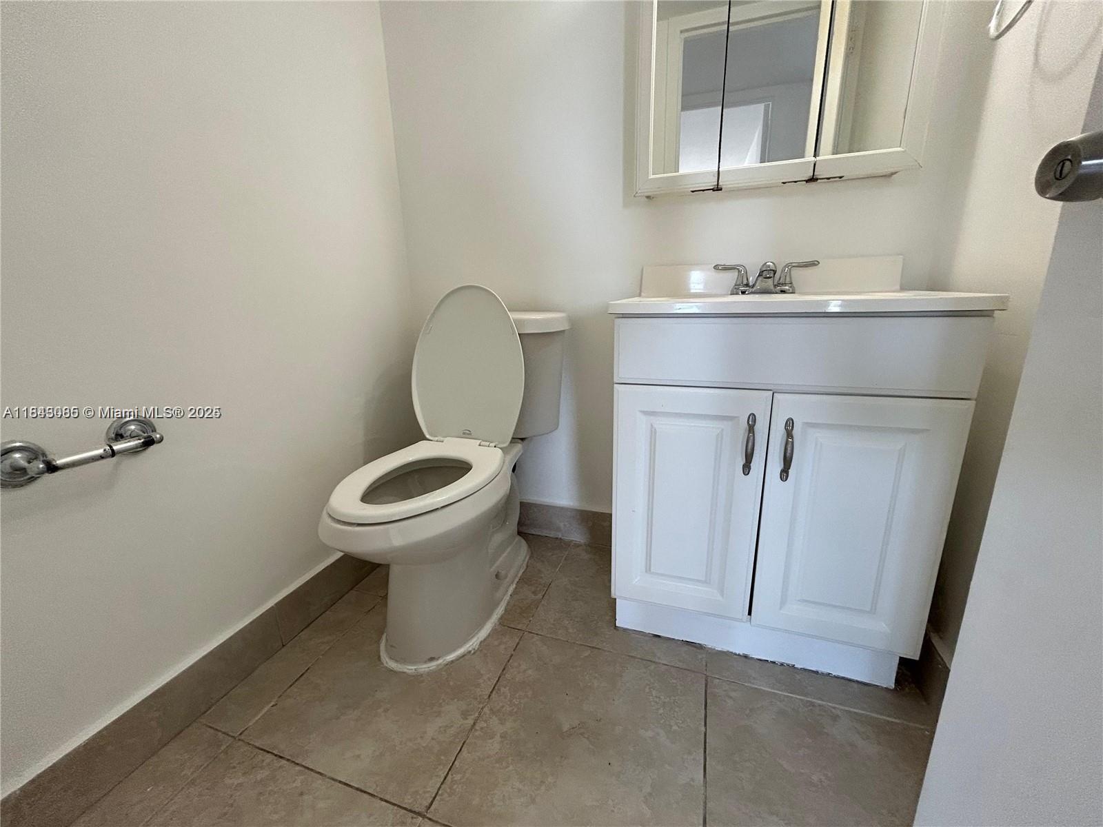 Property photo # 4