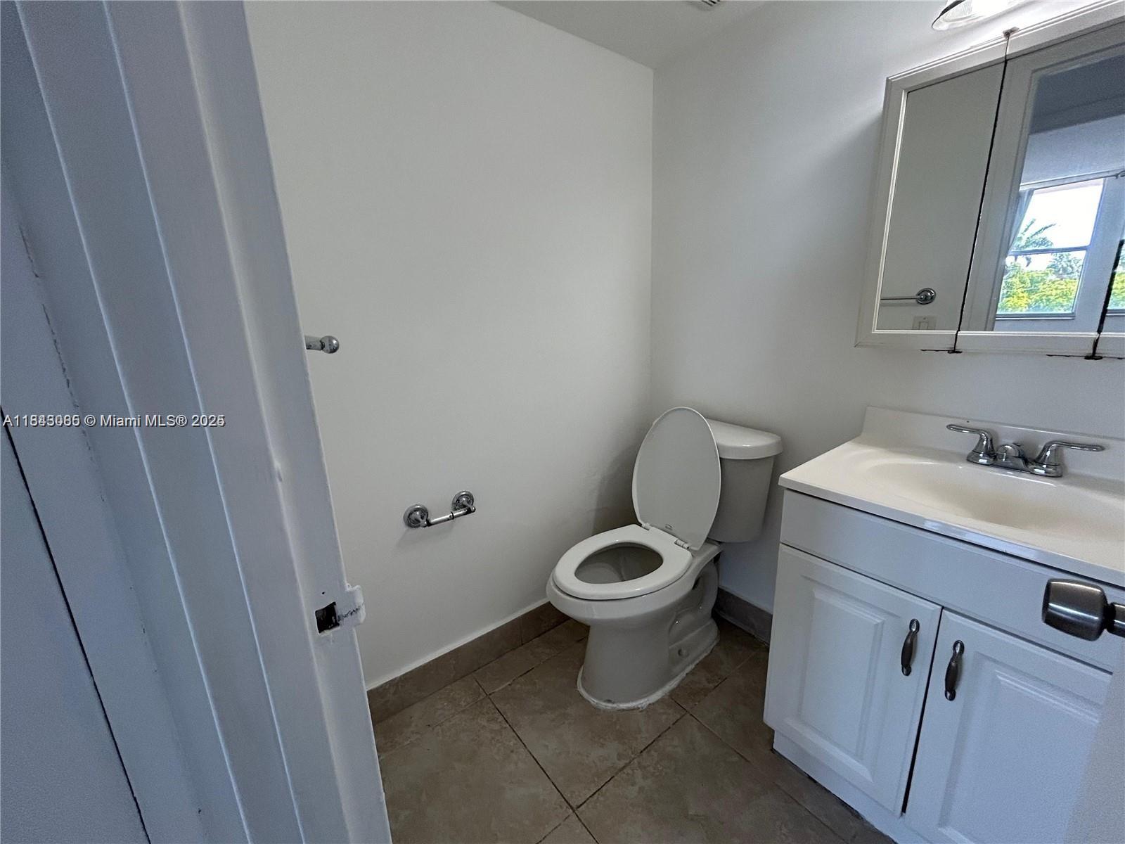 Property photo # 8