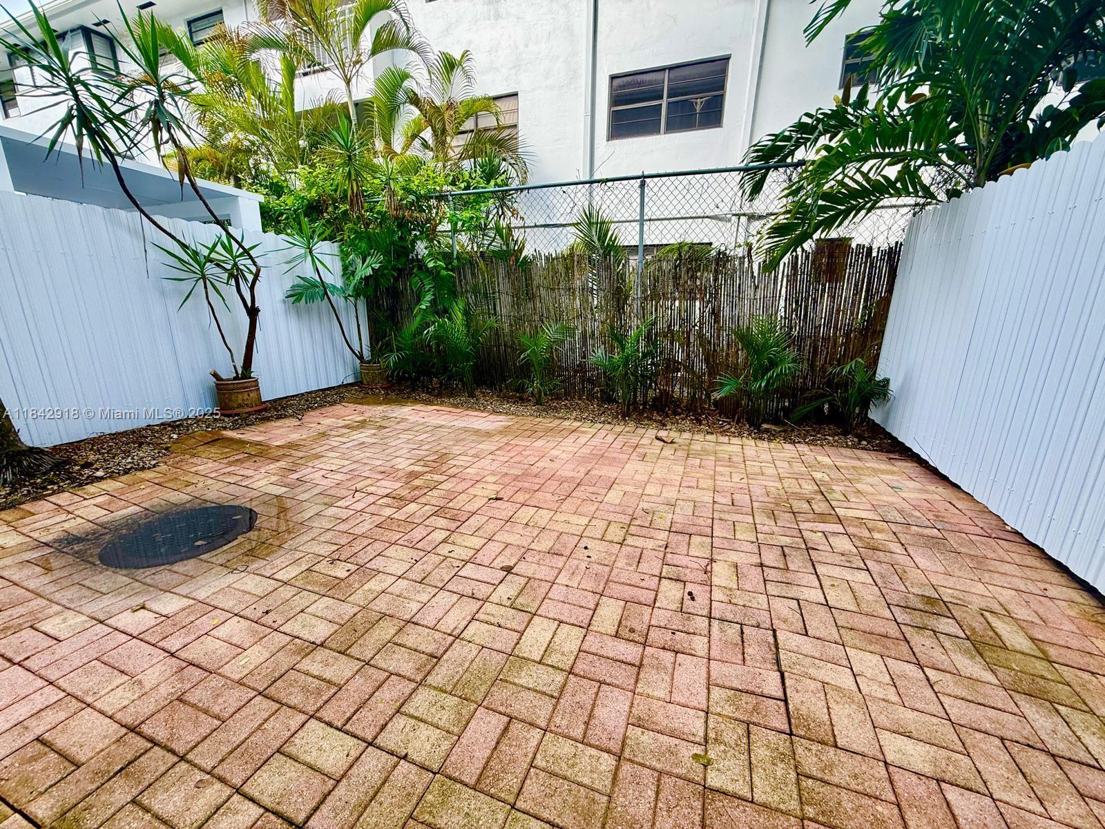 Property photo # 6
