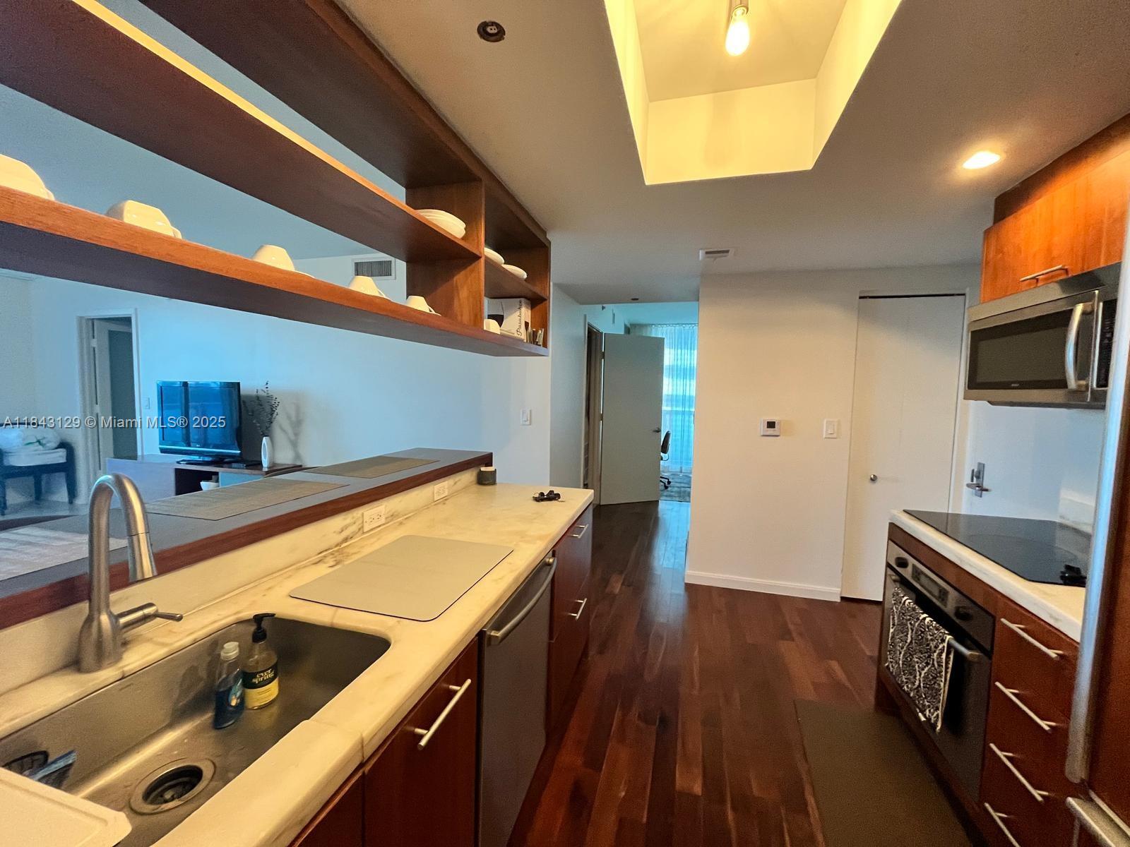 Property photo # 6