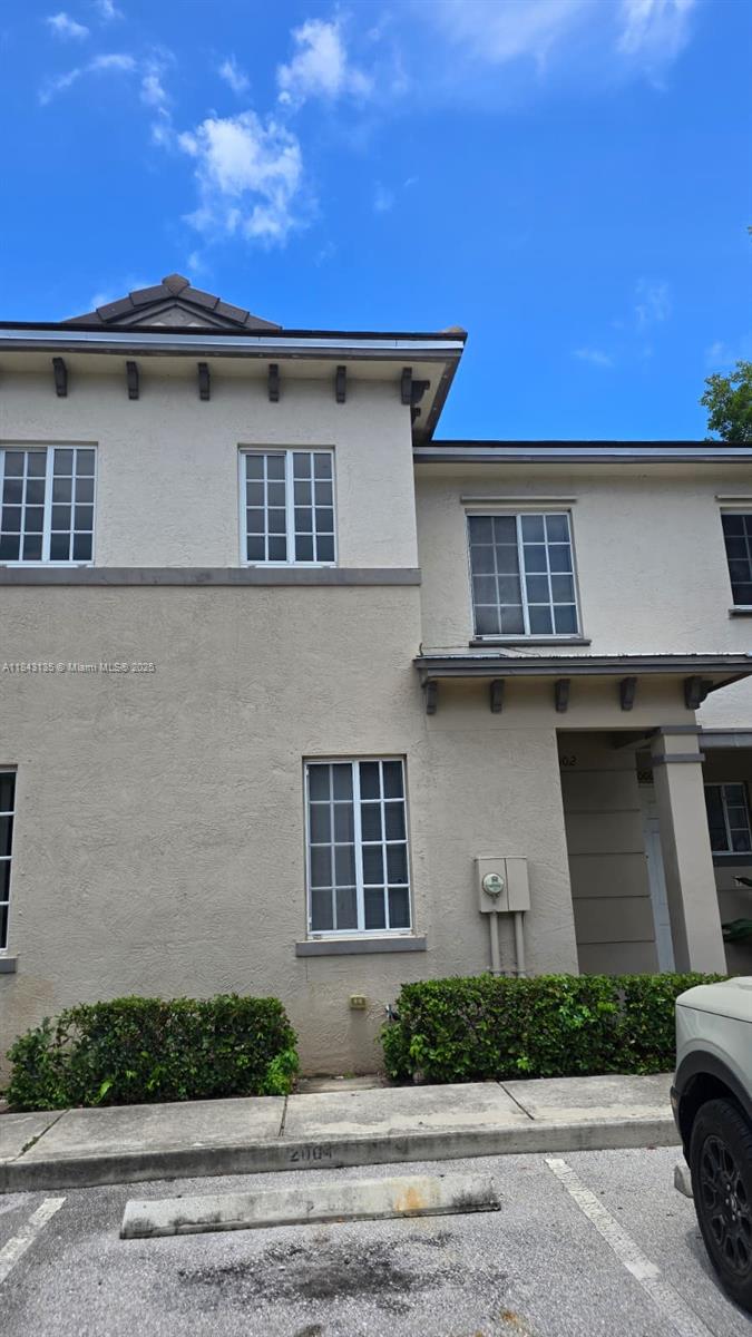 Property photo # 0