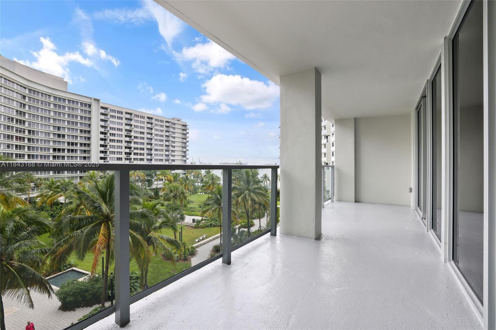 Property photo # 4