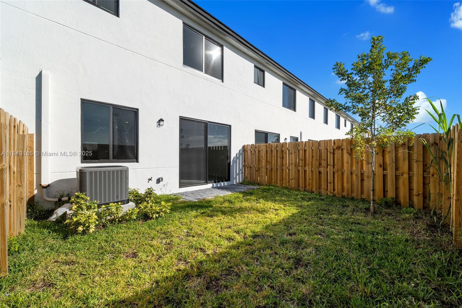 Property photo # 7