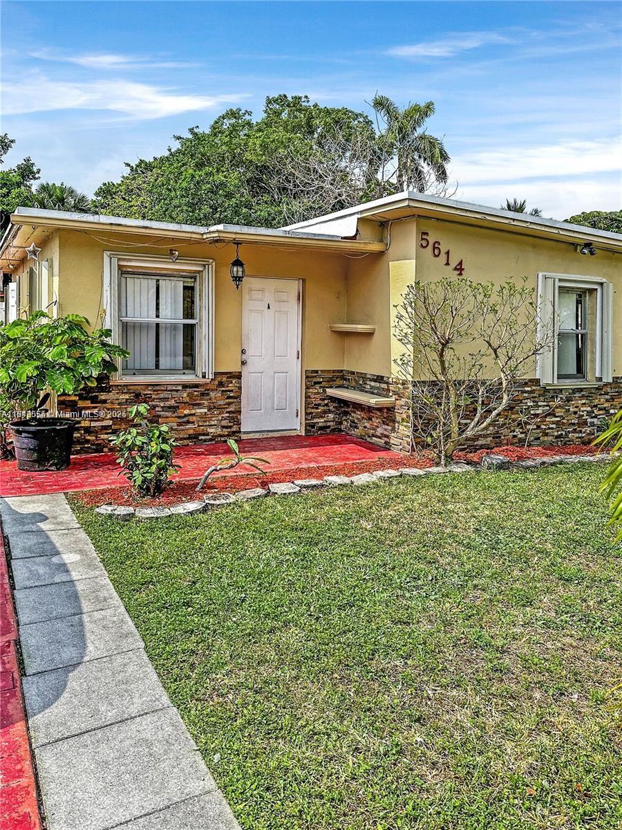 Property photo # 0
