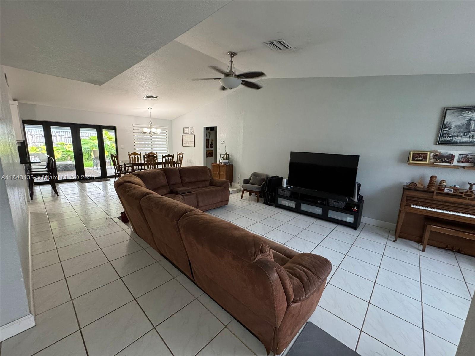 9922 SW 133rd Pl