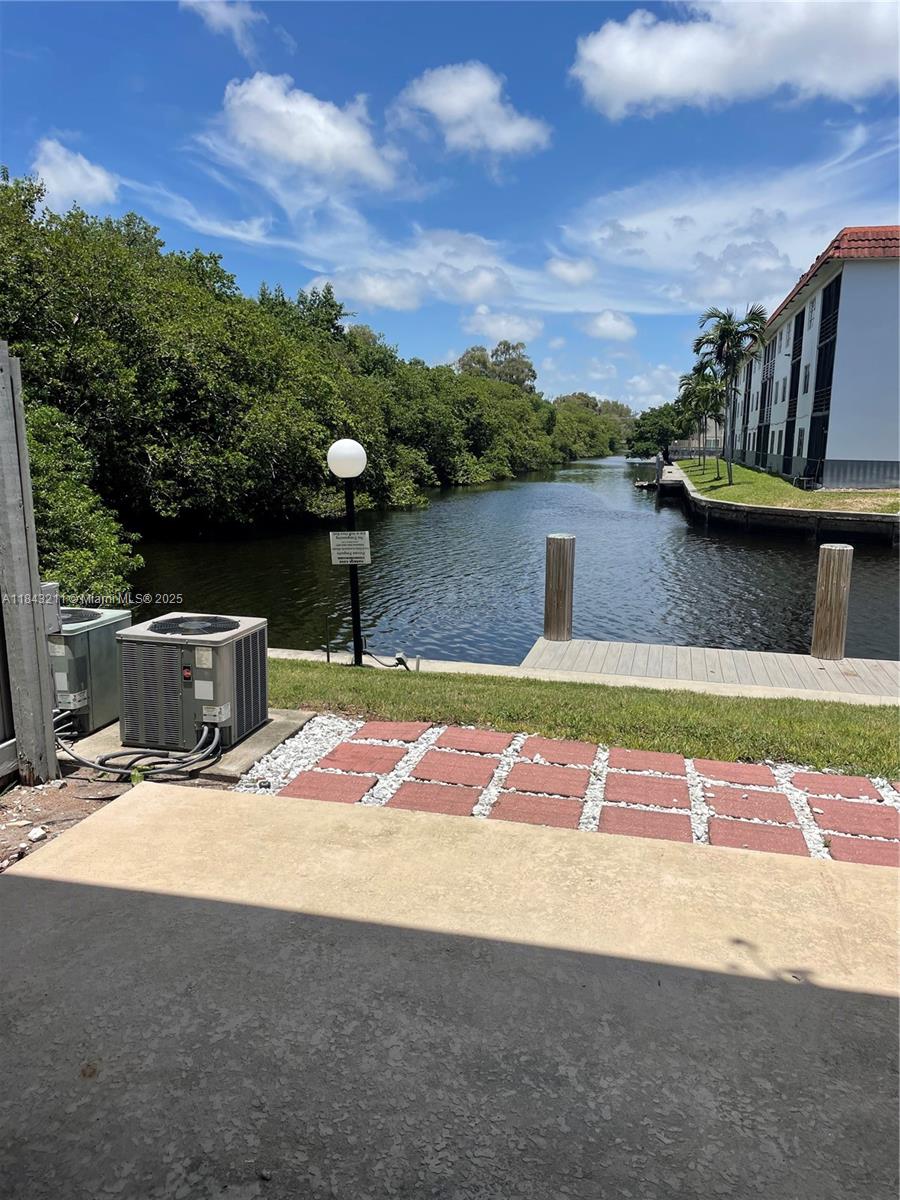 Property photo # 2