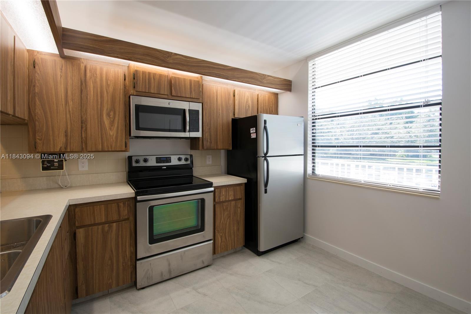 Property photo # 5