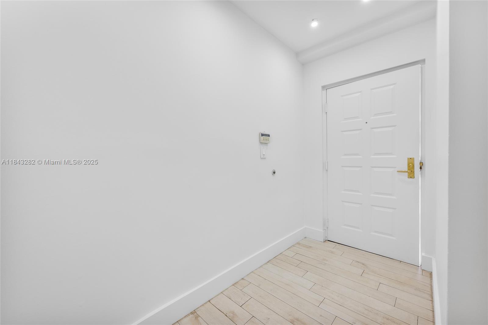 Property photo # 2