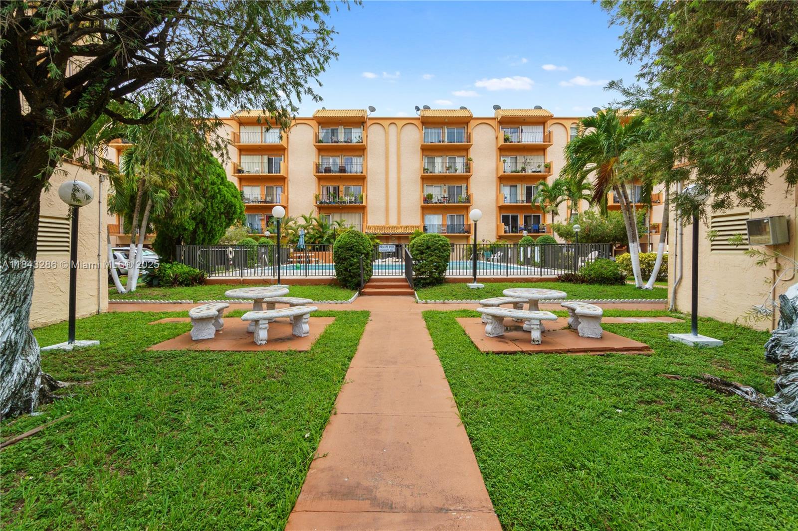 Property photo # 9