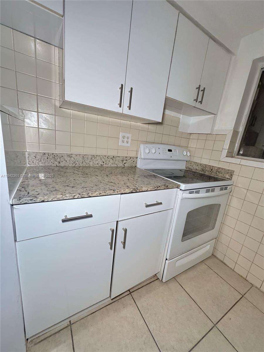 Property photo # 9