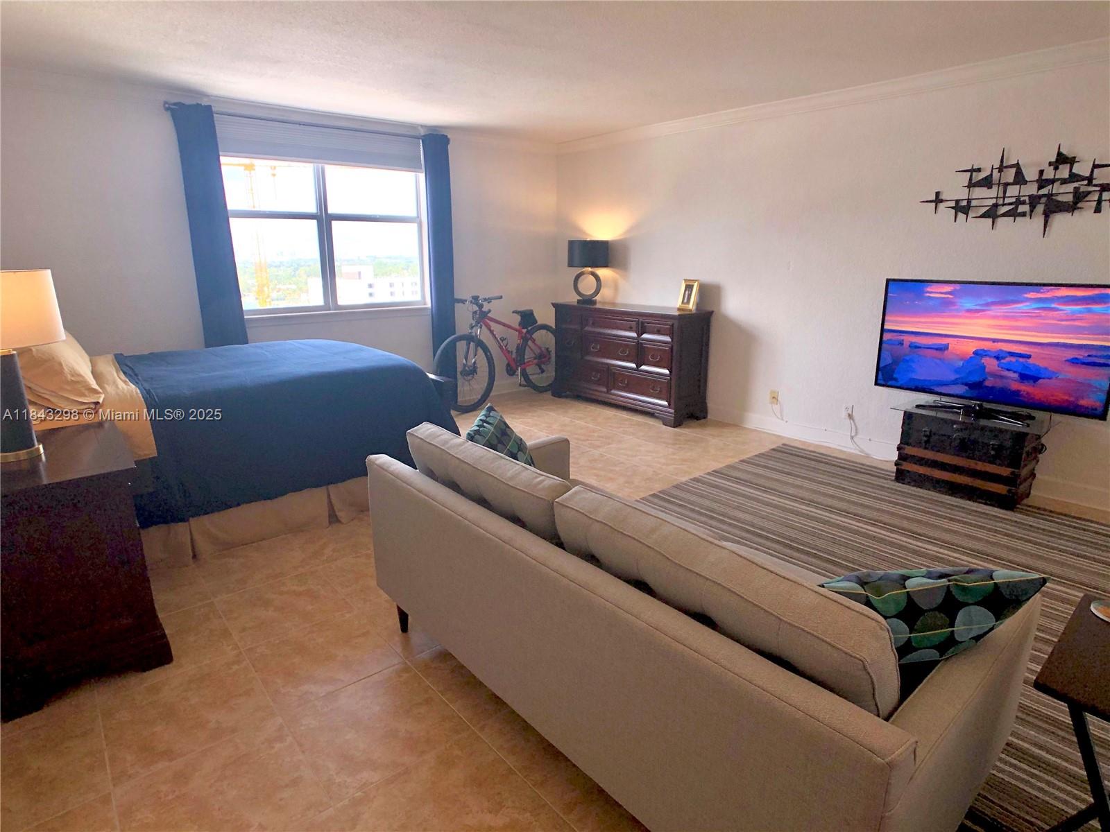 Property photo # 6