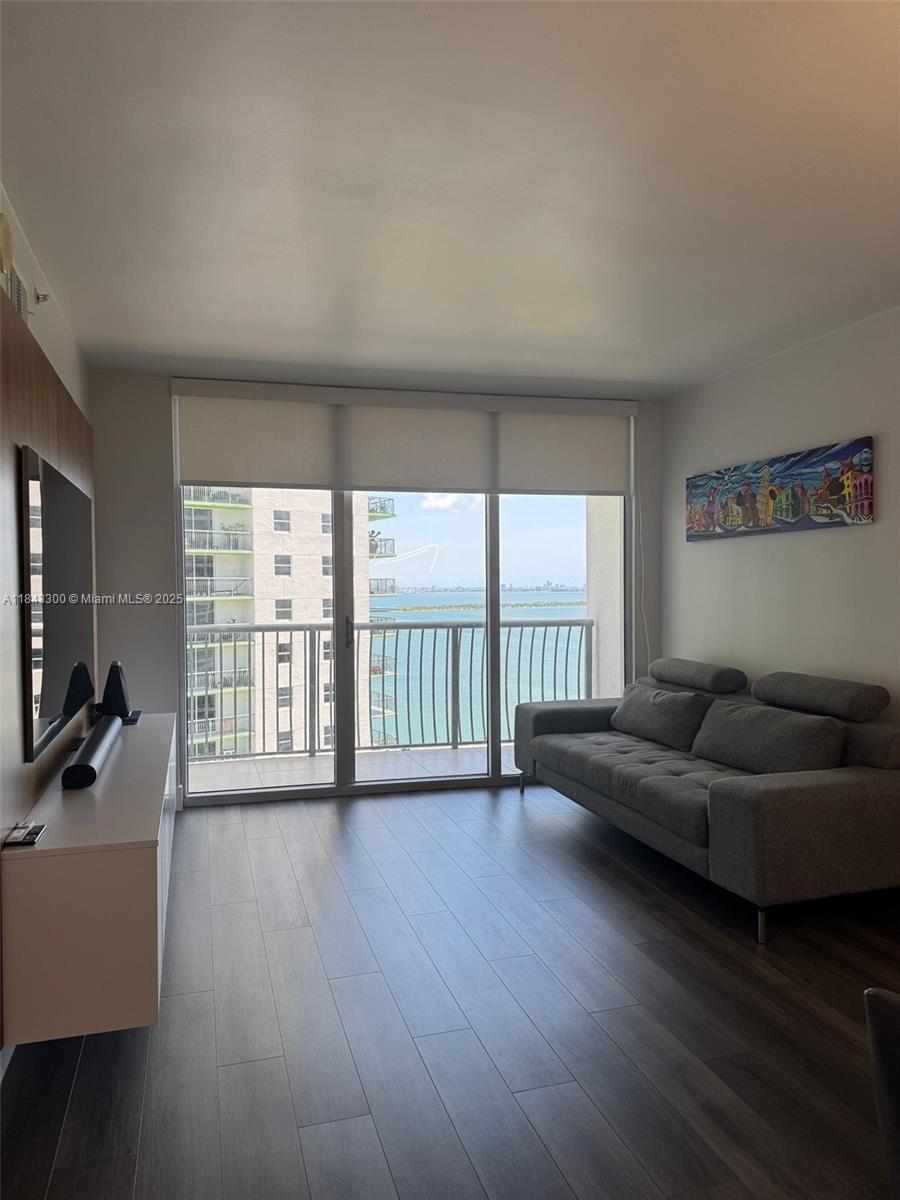 Property photo # 6