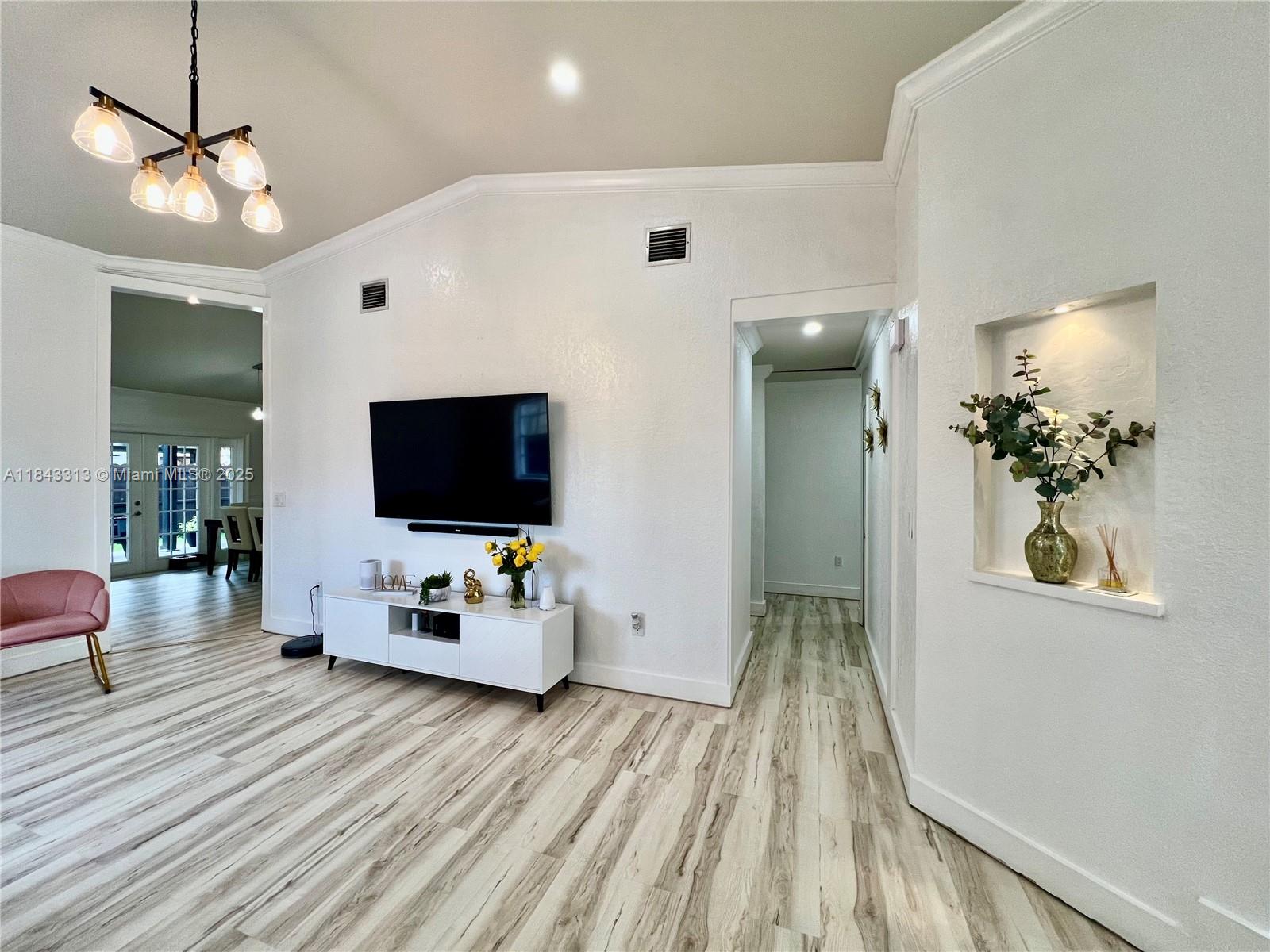 Property photo # 2