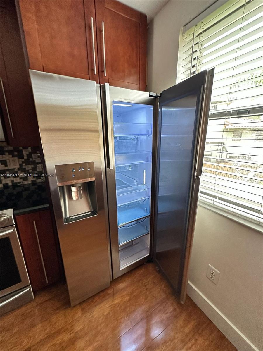 Property photo # 4