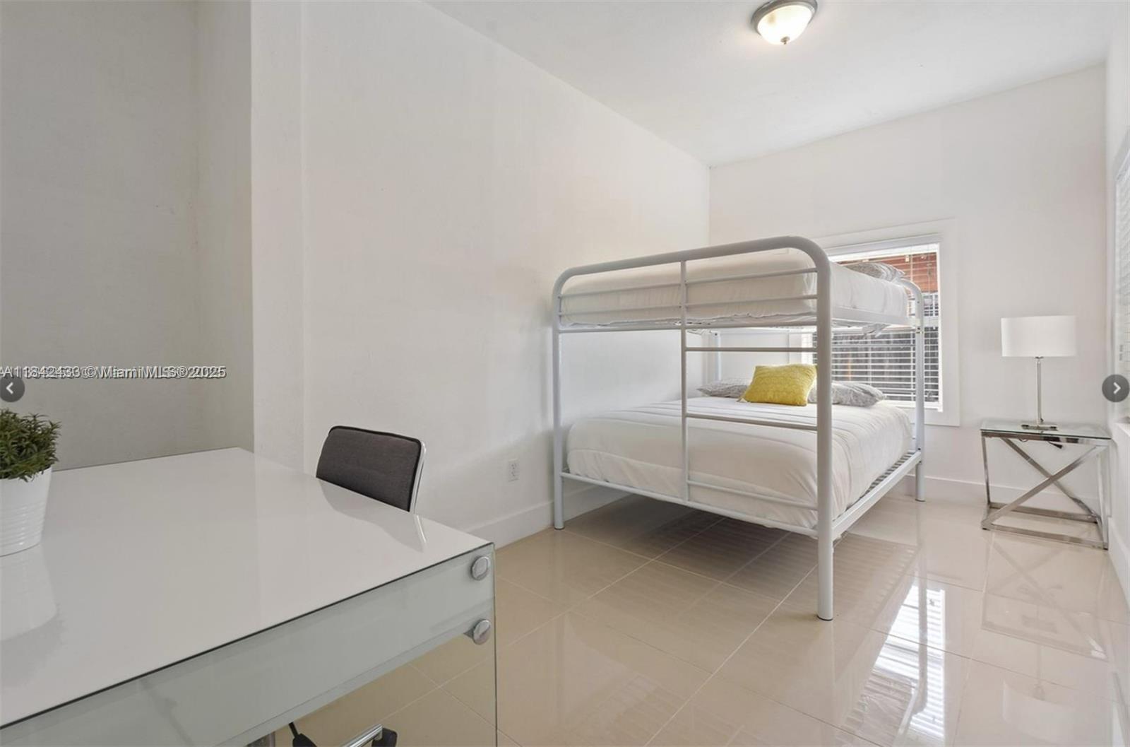 Property photo # 9