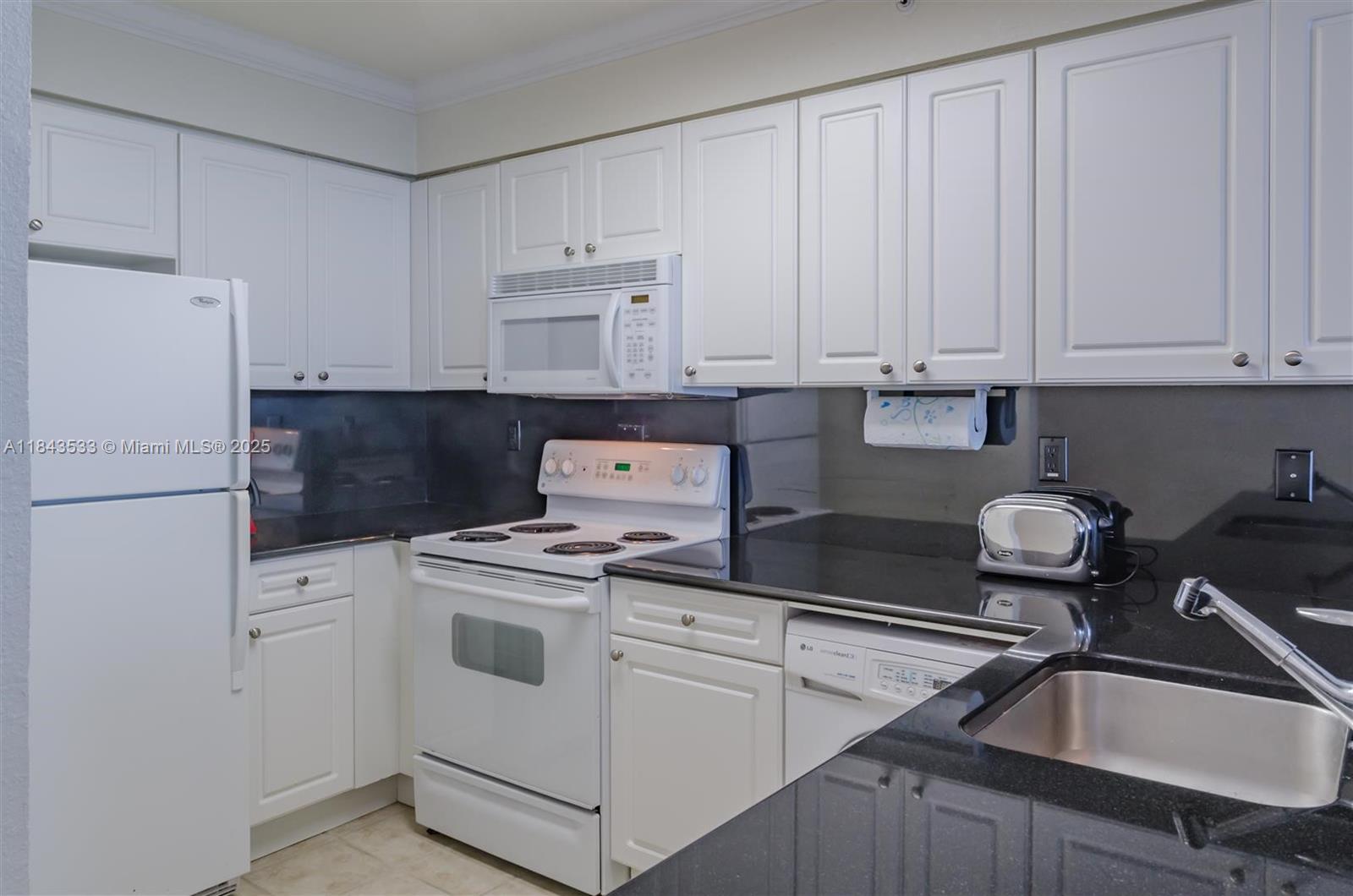 Property photo # 3