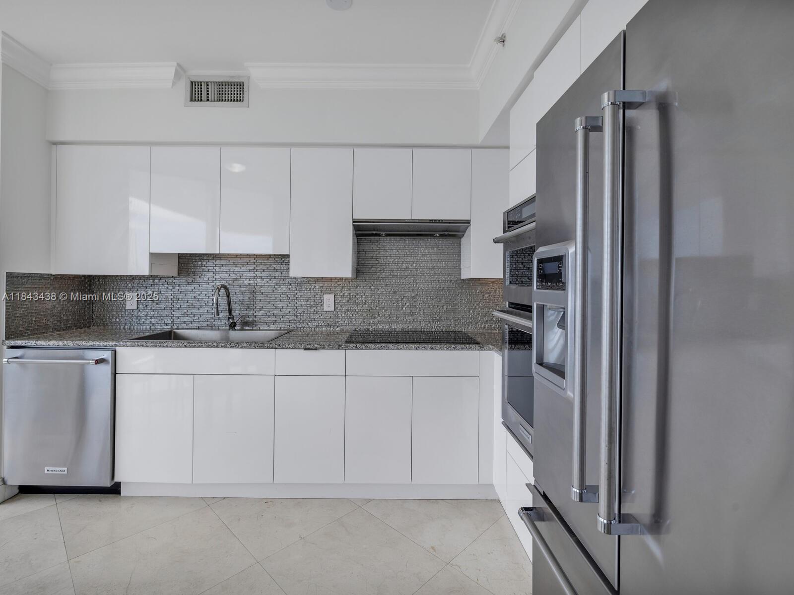 Property photo # 6