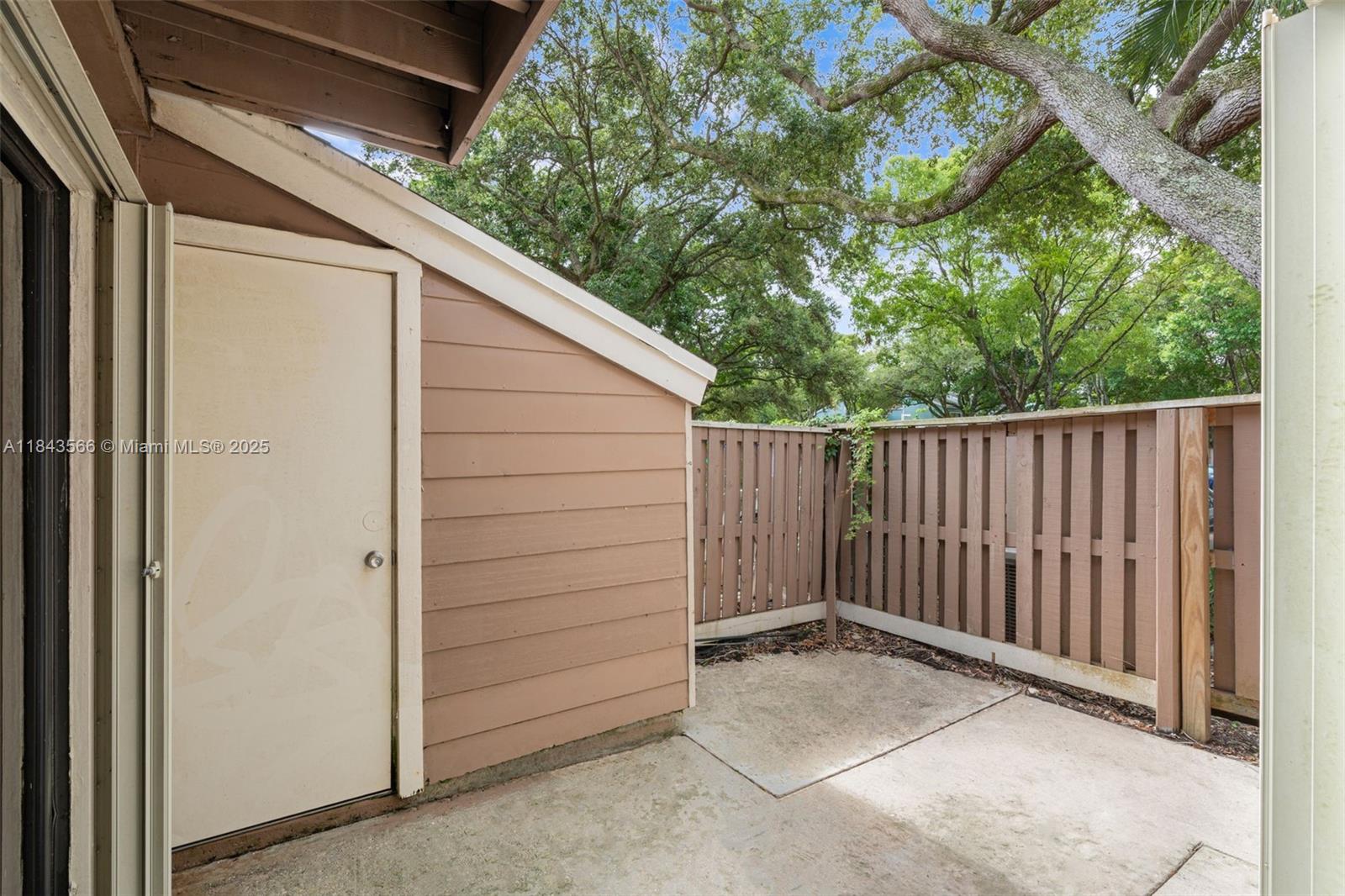 Property photo # 8