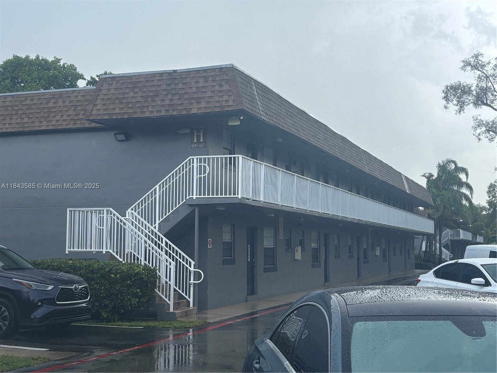 Property photo # 0